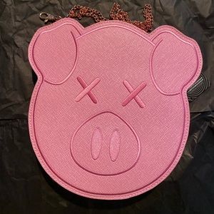 Shane & Jeffree pink pig side bag